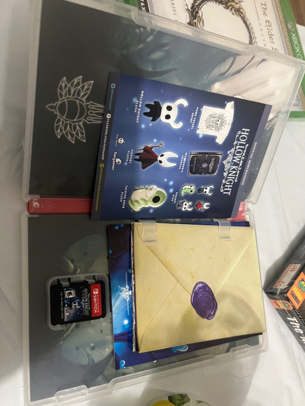 Nintendo Switch Hollow Knight Game - Picture 2 of 6
